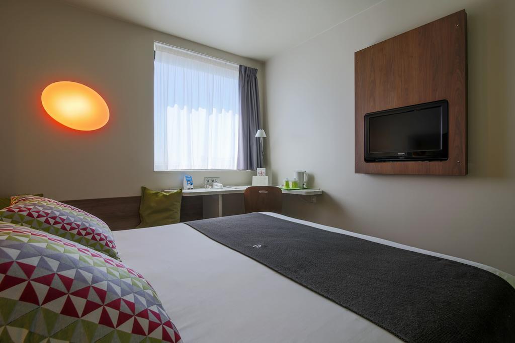 Campanile Carcassonne Est - La Cite Hotel Eksteriør billede